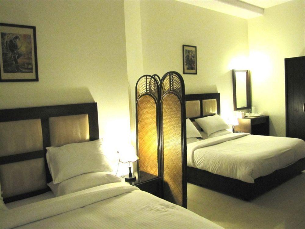 Hotel Prems Paradise Amritsar Exterior foto